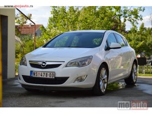 polovni Automobil Opel Astra J 2.0CDTI / GARAŽIRAN 