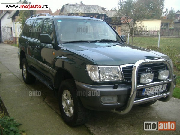 Used Toyota Land Cruiser V8 2000