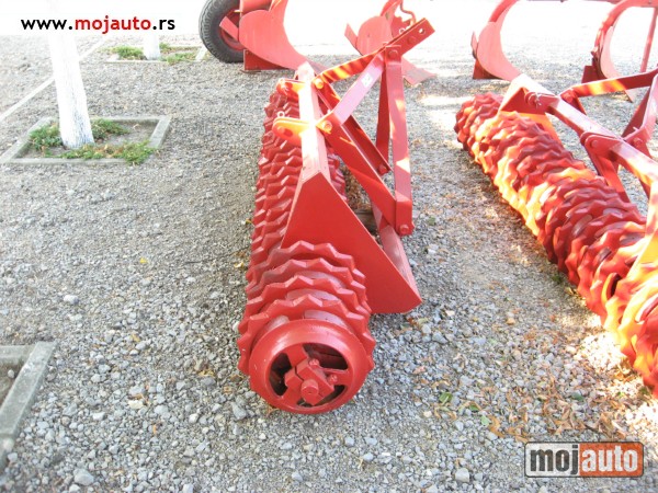 big_5760276-1b29.jpg