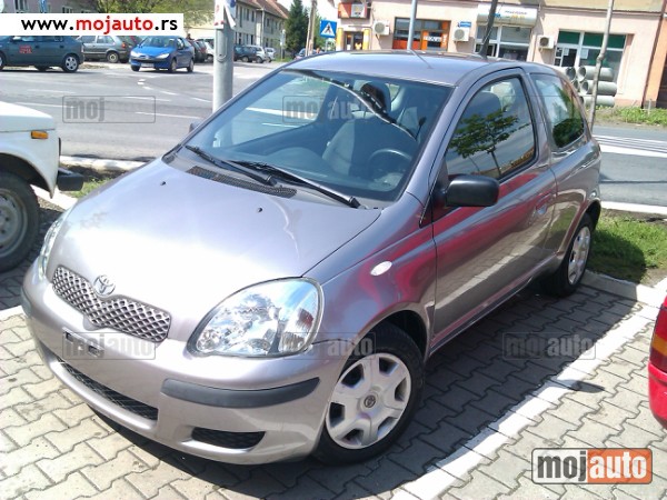 Used Toyota Yaris 2003