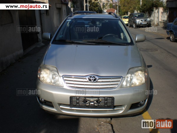 Polovni Toyota Corolla 2005