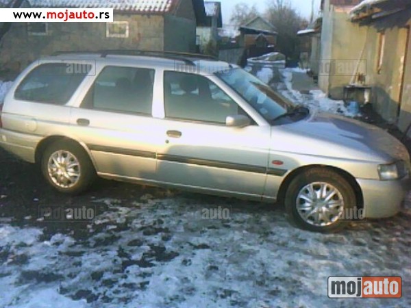 Used Ford Escort 2000