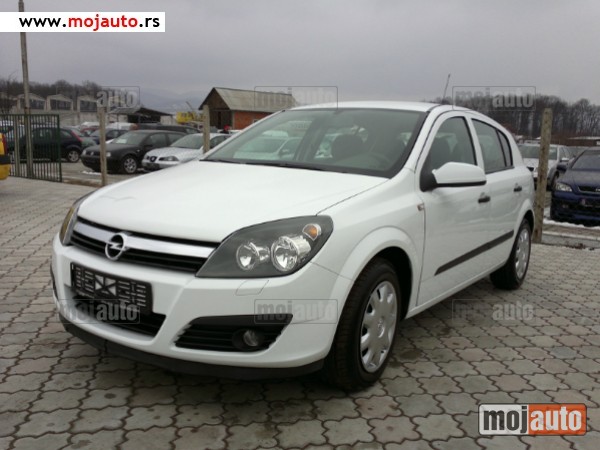 Polovni Opel Astra 2005