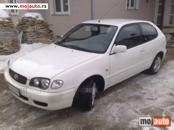 Used Toyota Corolla 2001