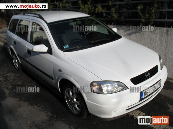 Foto Opel Astra Wagon - 1.9 CDTi 111 years Edition