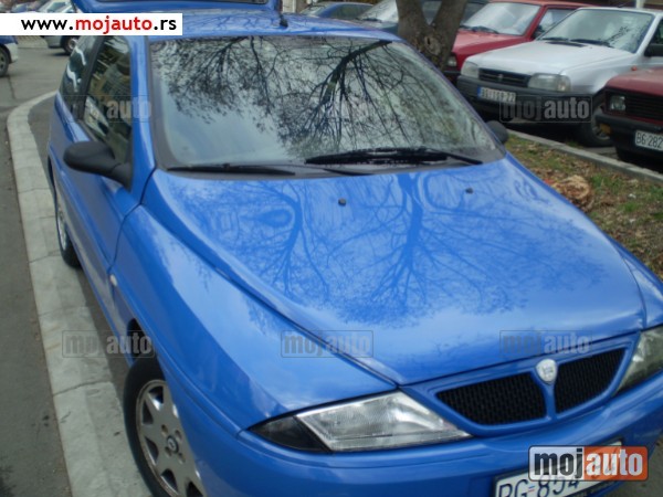 Polovni Lancia Ypsilon 2001