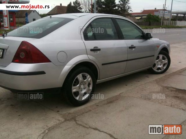 Used Ford Mondeo 2001