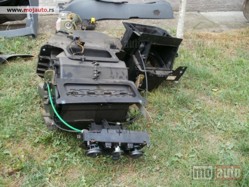 Glavna slika -  Fiat Bravo kutija grejaca - MojAuto
