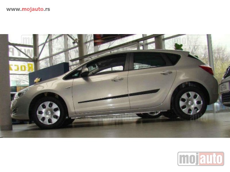 Glavna slika -  Opel Astra J Lajsne - MojAuto