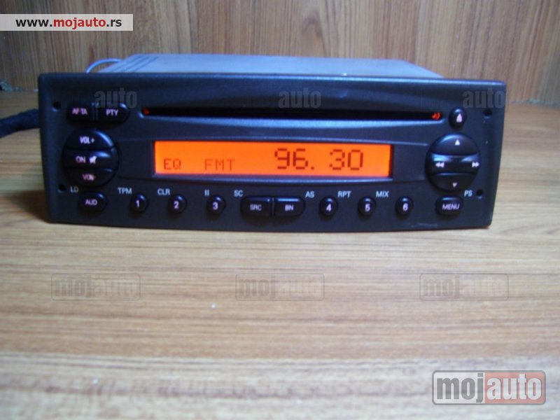 Glavna slika -   Fiat Doblo ducato Fabricki cd radio - MojAuto