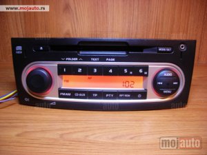 polovni delovi  Mitsubishi Colt radio cd mp3