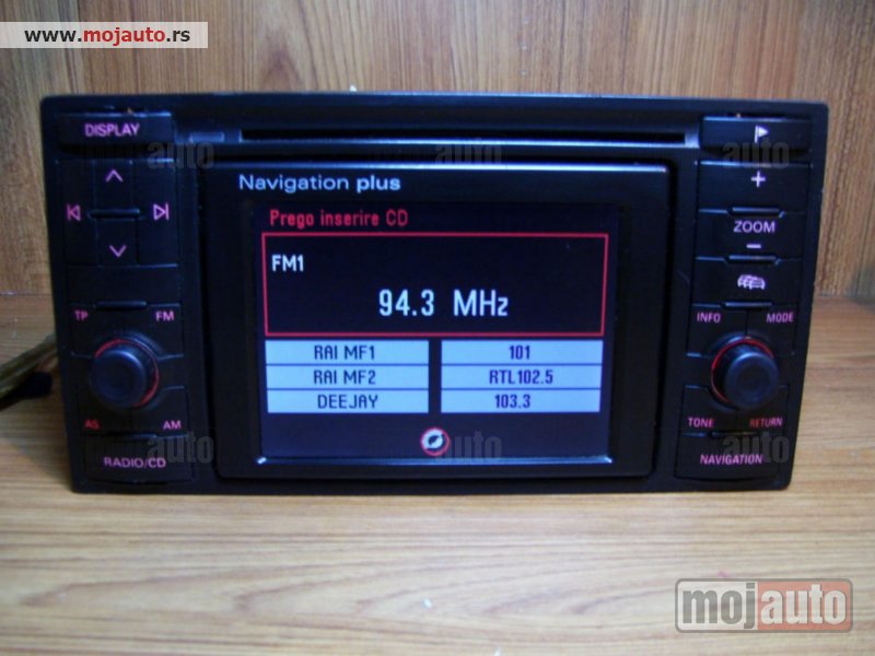 Glavna slika -   Audi A8 Fabricki radio navigacija - MojAuto