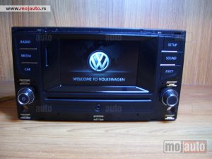 polovni delovi  VW Golf 7 Fabricki cd mp3 sd radio