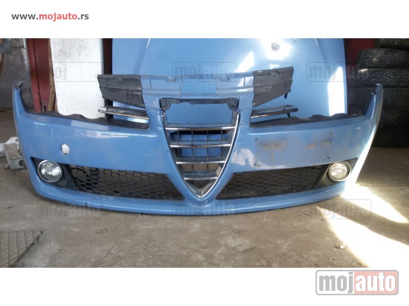 Glavna slika -  Alfa Romeo 159 prednji branik - MojAuto