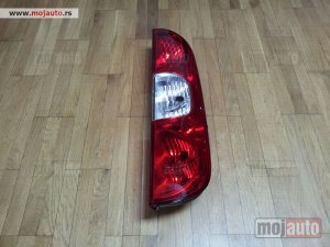 NOVI: delovi  Stop svetlo Fiat Doblo 2005-2009