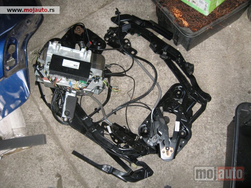 Glavna slika -  Mehanizam za dizanje krova Ford Focus Cabriolet (2006-2010) - MojAuto