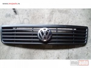 NOVI: delovi  Volkswagen LT maska sa znakom