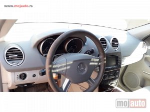 Glavna slika -  Mercedes ML W164 sivi enterjer - MojAuto