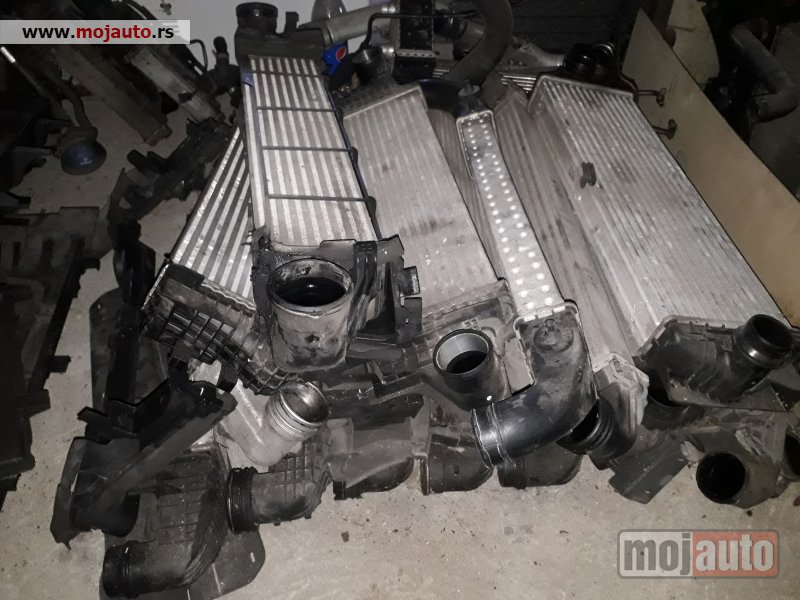 Glavna slika -  Intercoler za mercedes A, B, C, CLA, CLC, CLK, CLS, GLA, GLC, GLE, E, S, ML, Vaneo, Vito, Sprinter - MojAuto