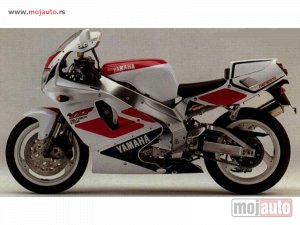 Glavna slika - Yamaha YZF 750 - MojAuto