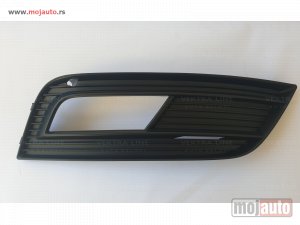 Glavna slika - Resetka u braniku sa rupom Audi A4 2011-2014 - MojAuto