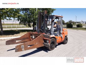 Glavna slika - Toyota 427FD40 4t HVATALJKE - MojAuto