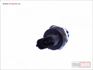 Glavna slika - Iveco Daily 2.3D Senzor Pritiska Goriva Na Rampi 99-06, NOVO - MojAuto