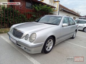 polovni Automobil Mercedes E 200 Kompresor 