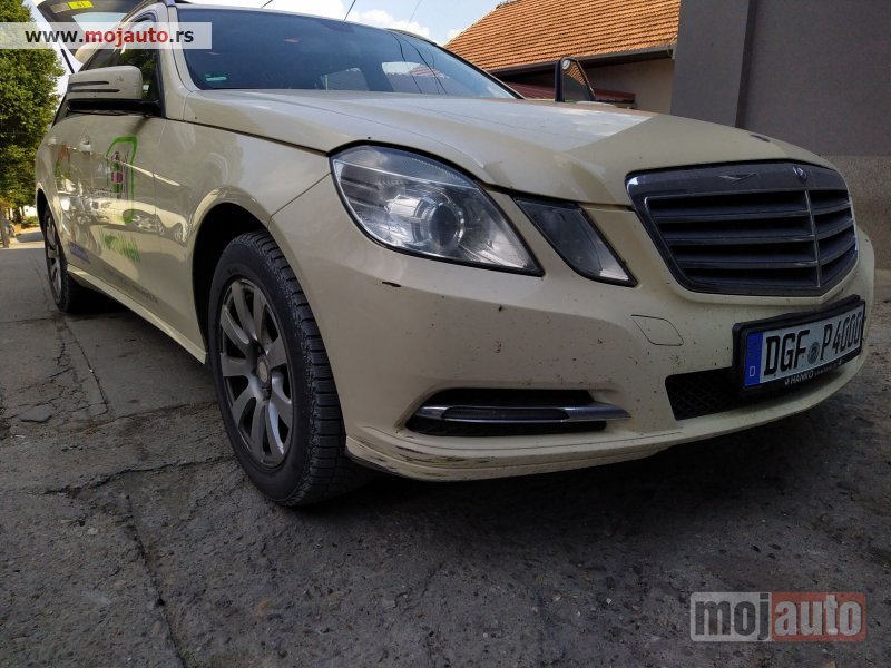 Glavna slika -  Mercedes E 250 Bluetec delovi W212 - MojAuto