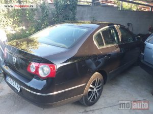 Glavna slika - passat b6 limuzina vrata u crnoj boji - MojAuto
