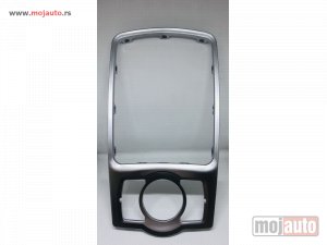 Glavna slika - Hrom ukrasna lajsna oko ručice automatskog menjača Audi A6 C6 (4F) - MojAuto