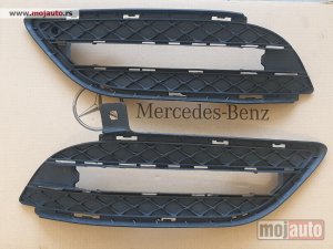 Glavna slika -  Mercedes B / W246 / 2011-2014 / Desna resetka branika / ORIGINAL - MojAuto