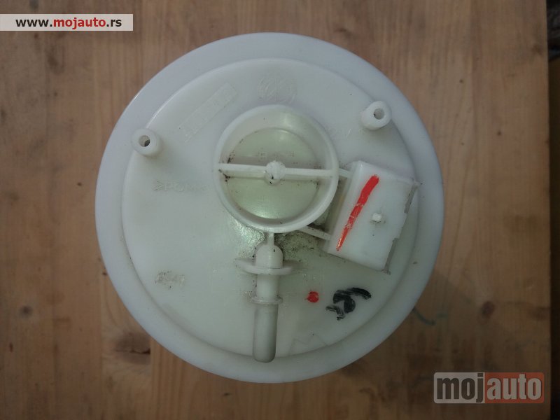 Glavna slika -  Lancia y benzinska pumpa - MojAuto