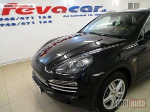 Glavna slika - Porsche Cayenne   - MojAuto