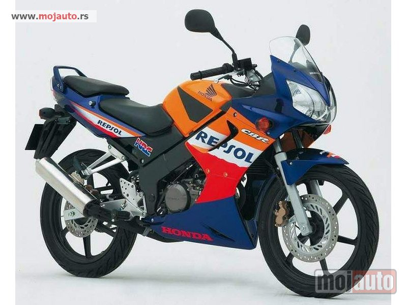 Glavna slika - Honda cbr 125 - MojAuto