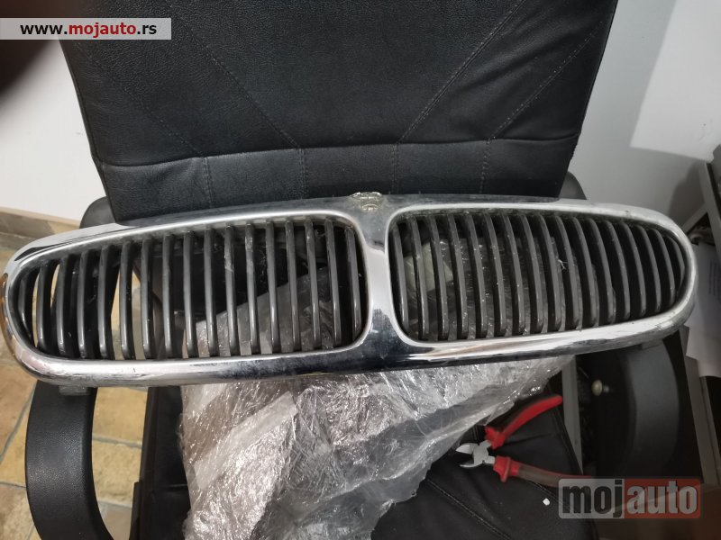 Glavna slika -  maska branika jaguar x type - MojAuto