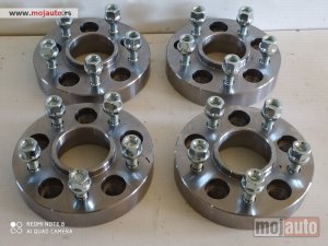 Glavna slika - Distanceri 5x114.3 71.6 Jeep Dodge 30mm - MojAuto