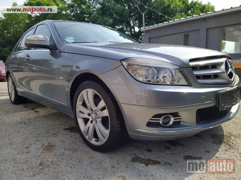 Glavna slika -  Mercedes C 220 CDI u delovima - MojAuto