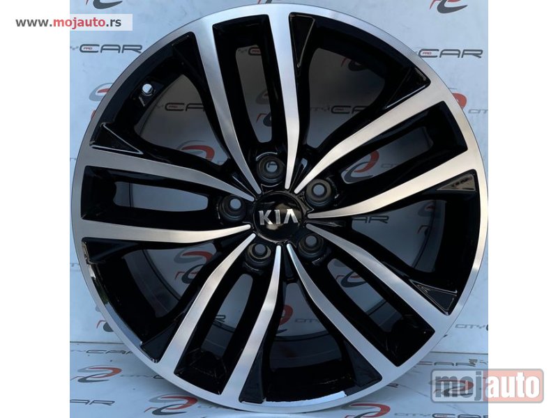 Glavna slika -  17 Alu felne 5x114.3,Kia,Hyndai.  17x7j, et45, cb 67,1. - MojAuto