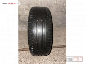 polovni delovi  1246. Guma BRIDGESTONE 17-ica, LETNJA 205/55, Sara 5,5mm