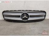 polovni delovi  Mercedes GLA / X156 / 2014-2018 / Maska / Znak / ORIGINAL