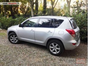 Glavna slika - RAV 4 2.2 D-CAT D-4D POLOVNI DELOVI - MojAuto
