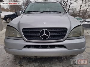 polovni delovi  Prednji branik za mercedes ML W163