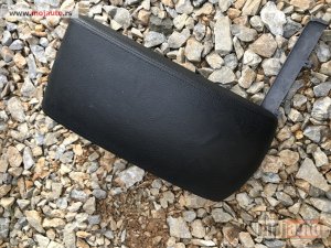 Glavna slika - Poklopac naslona za ruku pezo 407 - MojAuto