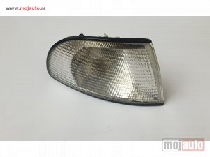 NOVI: delovi  Migavac do fara Audi A4 1994-1998 Bosch tip