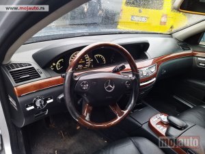 Glavna slika - Enterijer za Mercedes S klasu - MojAuto