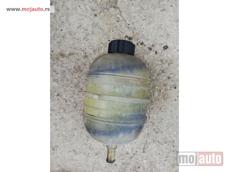Glavna slika -  Boca za rashladnu tecnost za Peugeot 206 od 2000. do 2005. god. - MojAuto
