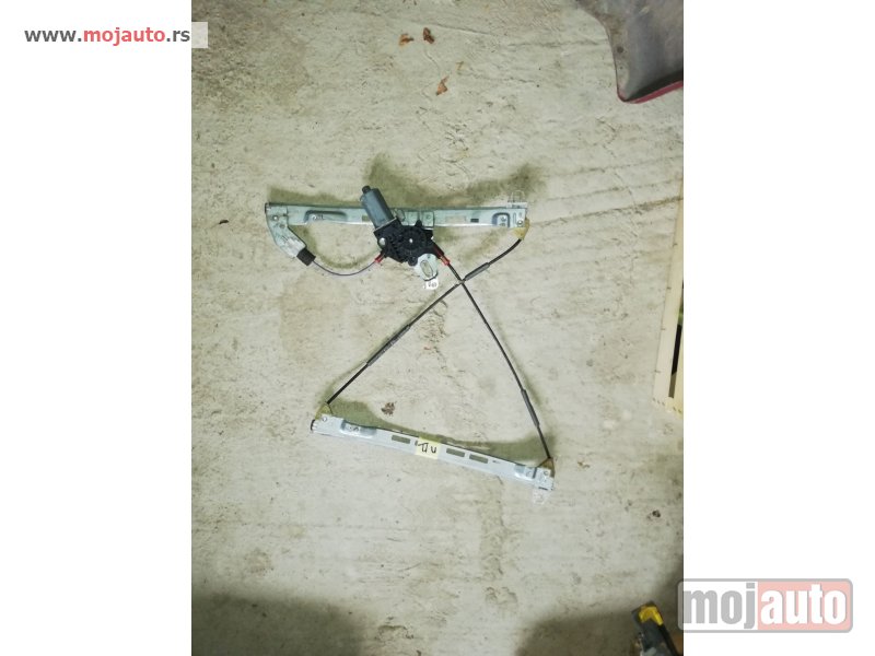 Glavna slika -  Desni podizac za Peugeot 206 - MojAuto