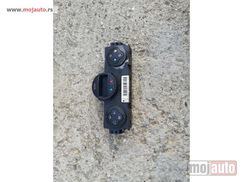 Glavna slika -  Prekidaci klime za Renault Megane - MojAuto