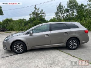 Glavna slika - Polovni delovi Toyota Avensis T270 T250 T220 - MojAuto